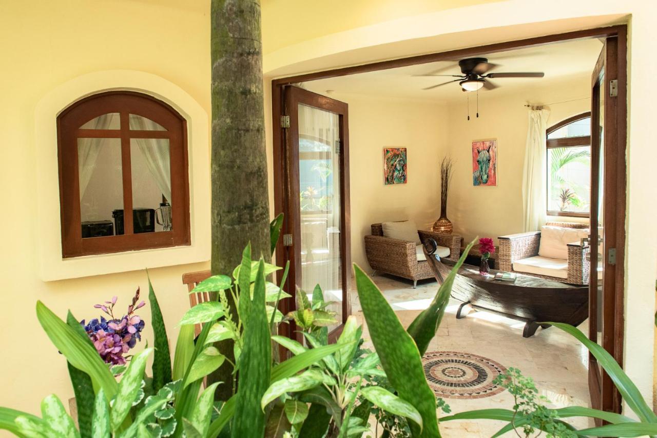 Villas Sacbe Condo Hotel And Beach Club Playa del Carmen Exteriör bild