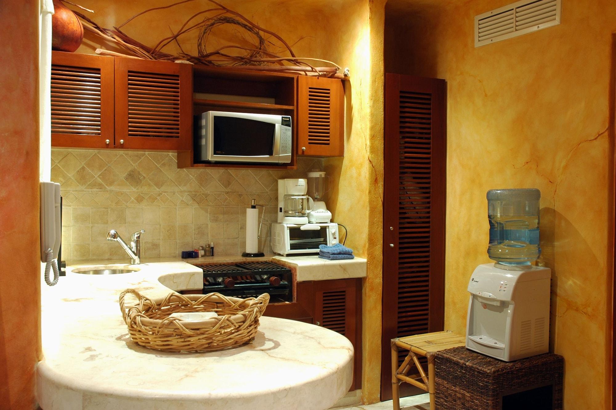 Villas Sacbe Condo Hotel And Beach Club Playa del Carmen Exteriör bild