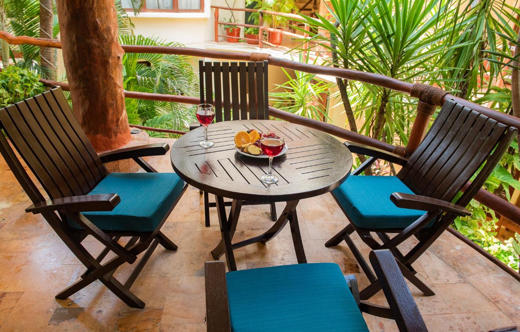 Villas Sacbe Condo Hotel And Beach Club Playa del Carmen Exteriör bild